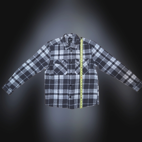 ONLY & SONS Other - ONLY & SONS Overshirt in Grey and white plaid